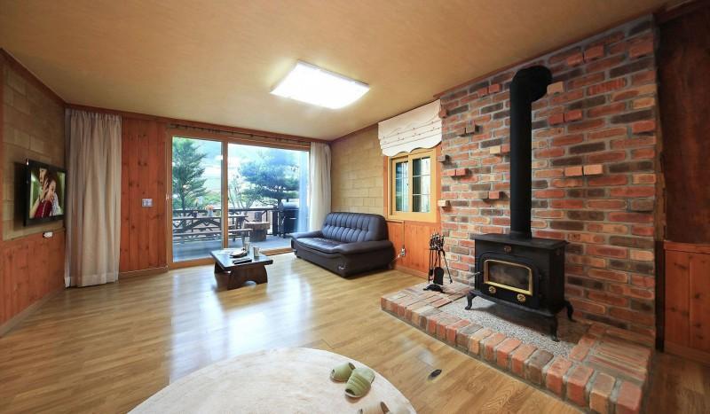 평창 대관령로뎀나무펜션 (Pyeongchang Rodem Tree Pension)