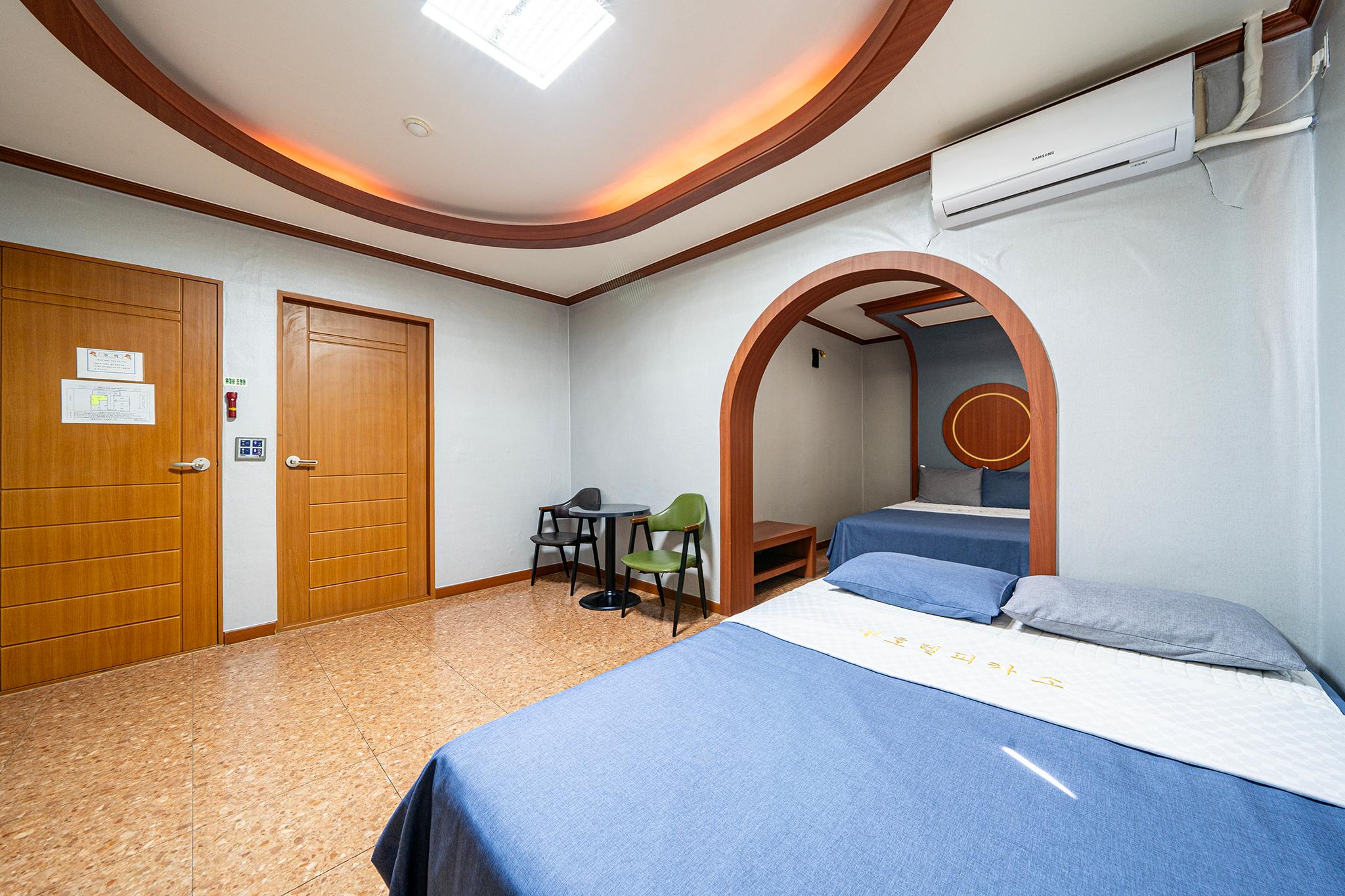 보령(대천) 피카소 (Boryeong (Daecheon) Picasso)