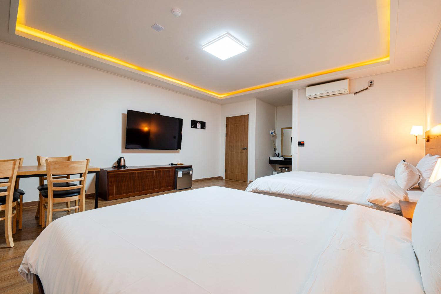 에프원 호텔 (F1 Hotel)