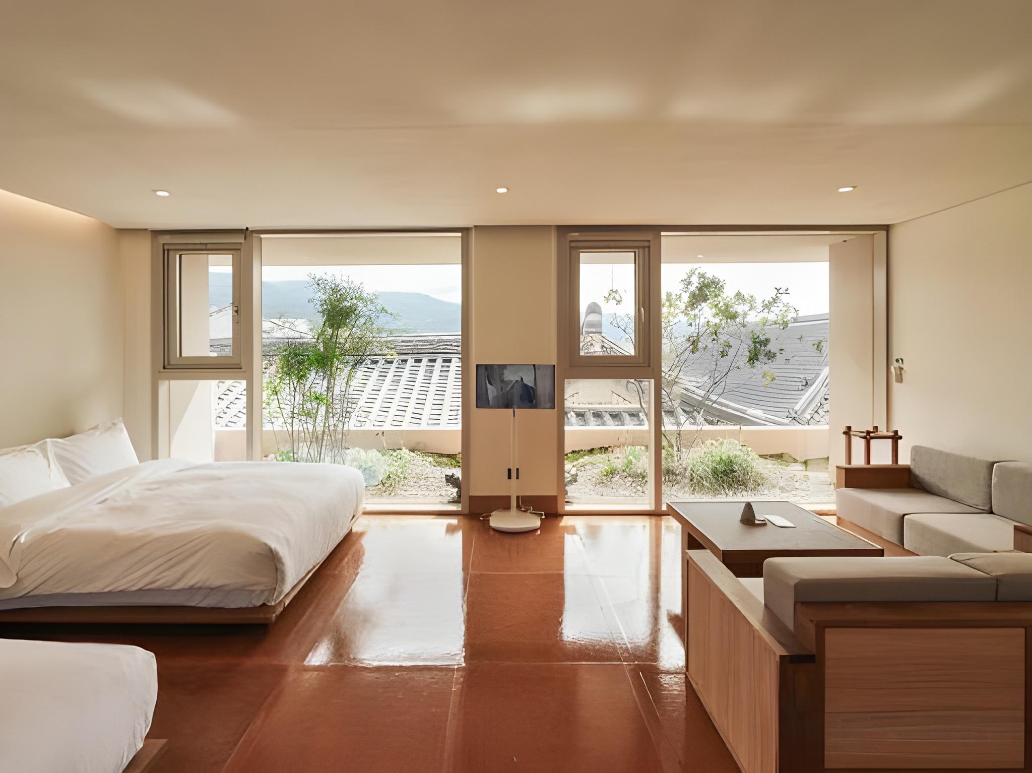 이제 경주 (IJE Gyeongju)