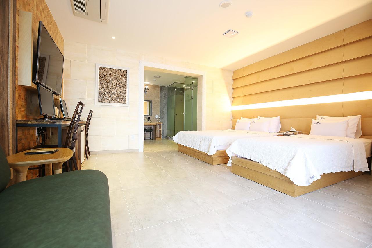 호텔 카몬 (Seocheon Hotel Kamon)
