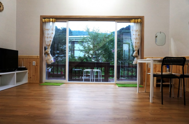 영주 소백정원펜션 (Yeongju Sobaek Garden Pension)