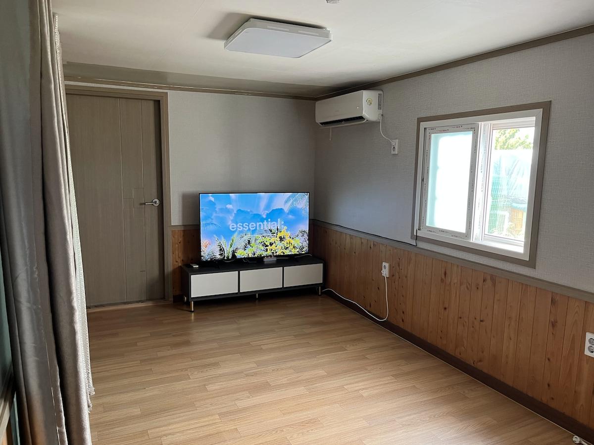 Dangjin 소난지도 오션뷰 독채 펜션 (PINK-A) (Dangjin Sonanjido Ocean View Private Pension (PINK-A))