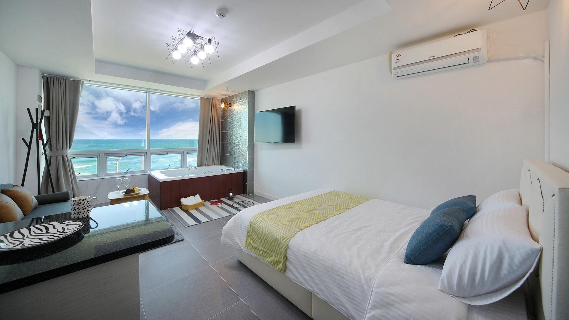 강릉 아라스파 펜션 (Gangneung Ara Spa Pension)