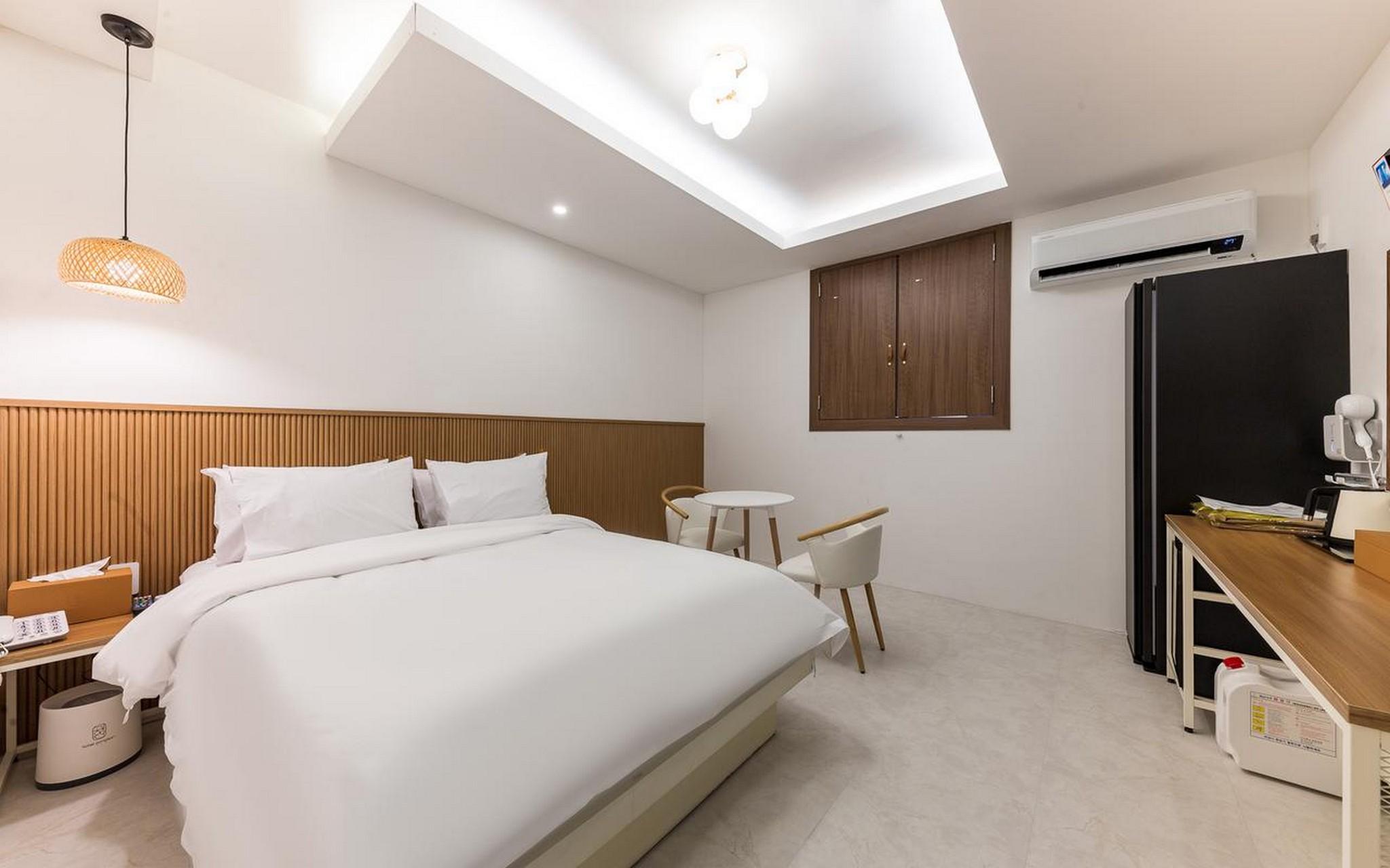 호텔 공산 (Hotel Gongsan)