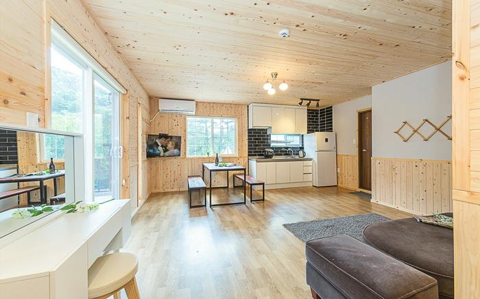 Baekdam Rainbow Pension