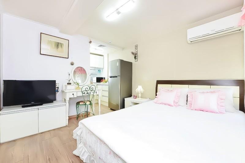 가평 꽃무지펜션 (계곡인근) (Gapyeong Flower Muji Pension (near the valley))