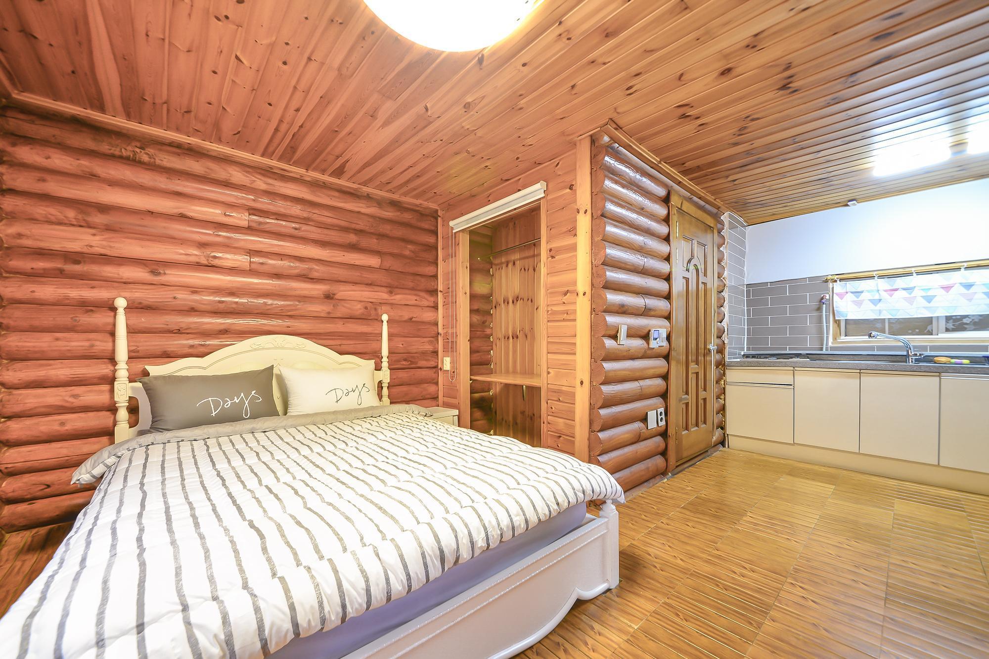 포천 아름드리 펜션 (Pocheon Arumdri Pension)