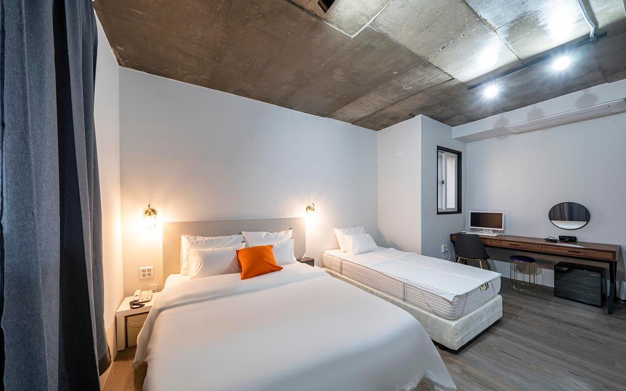 천안 빛날빈 (Cheonan Shining Bin)