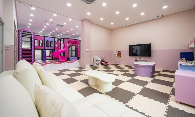 홍천 원더키즈풀빌라 (Hongcheon Wonder Kids Pool Villa)