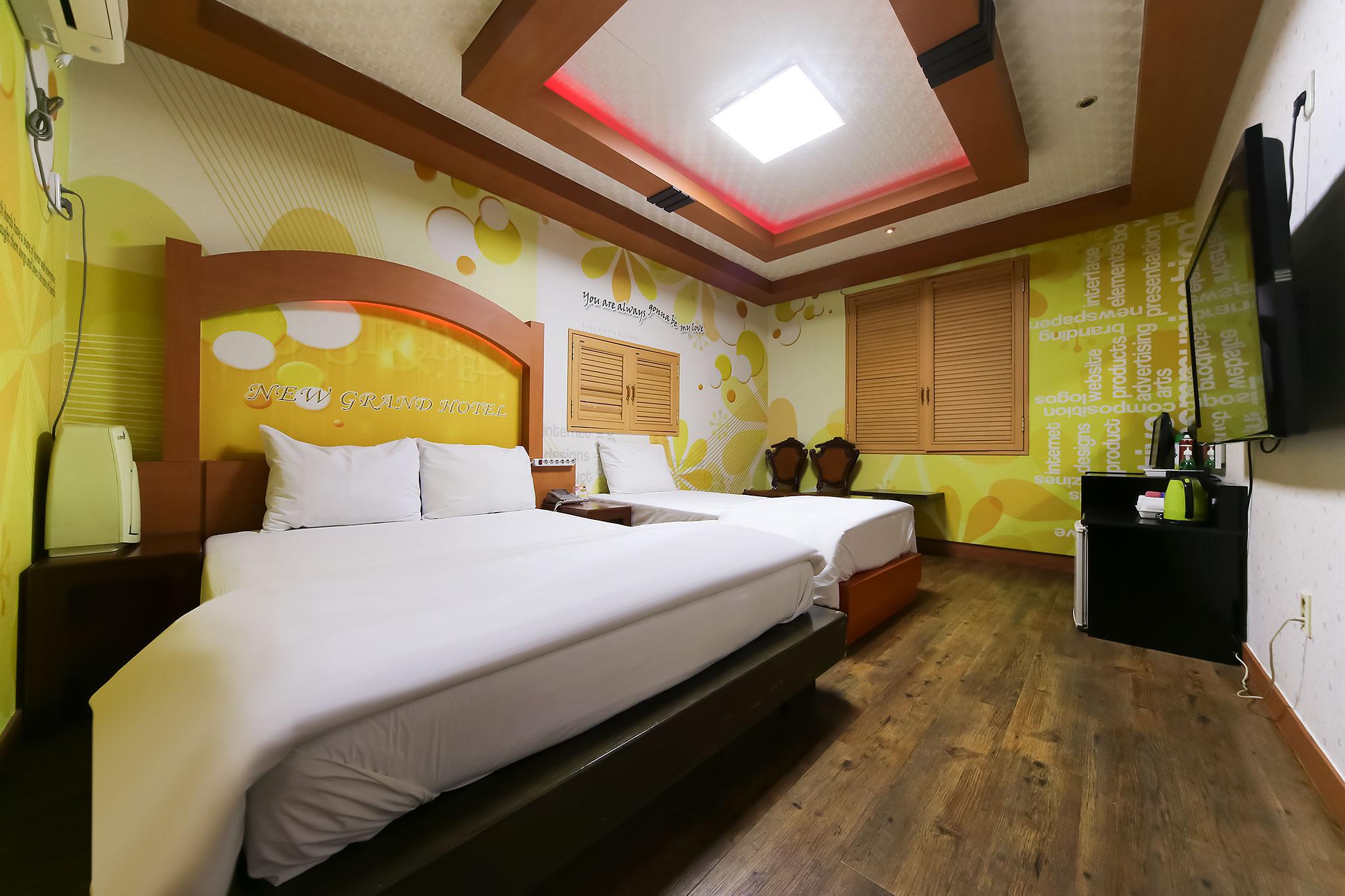 뉴 그랜드 호텔 (New Grand Hotel)