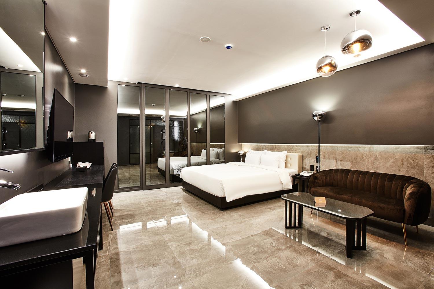 호텔 원티드 (Hotel Wanted)