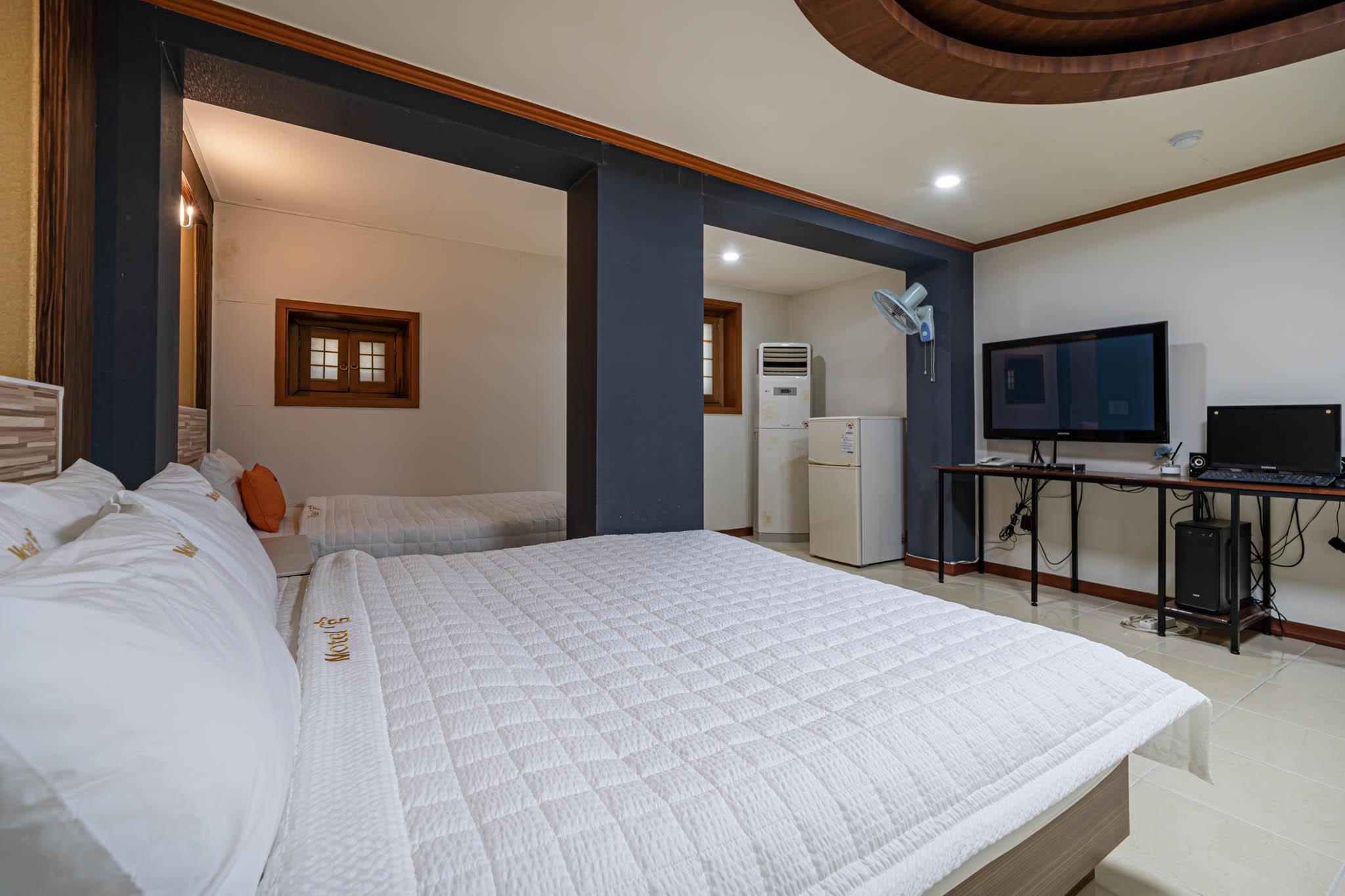 부산 광안리 궁 (Busan Gwanganri Gung)