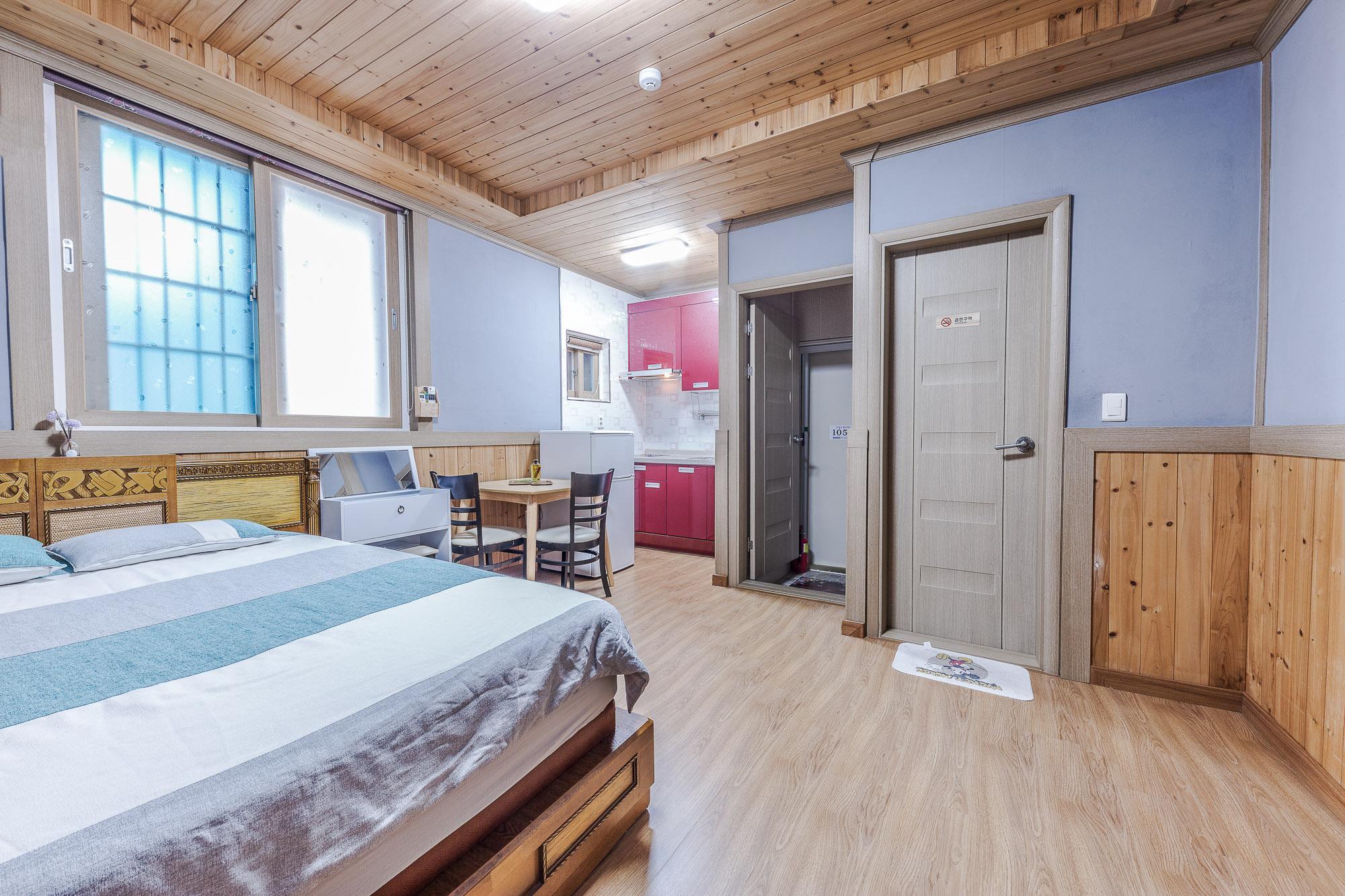 순천만 무한도전 펜션 (Suncheonman Muhan Dojan Pension)