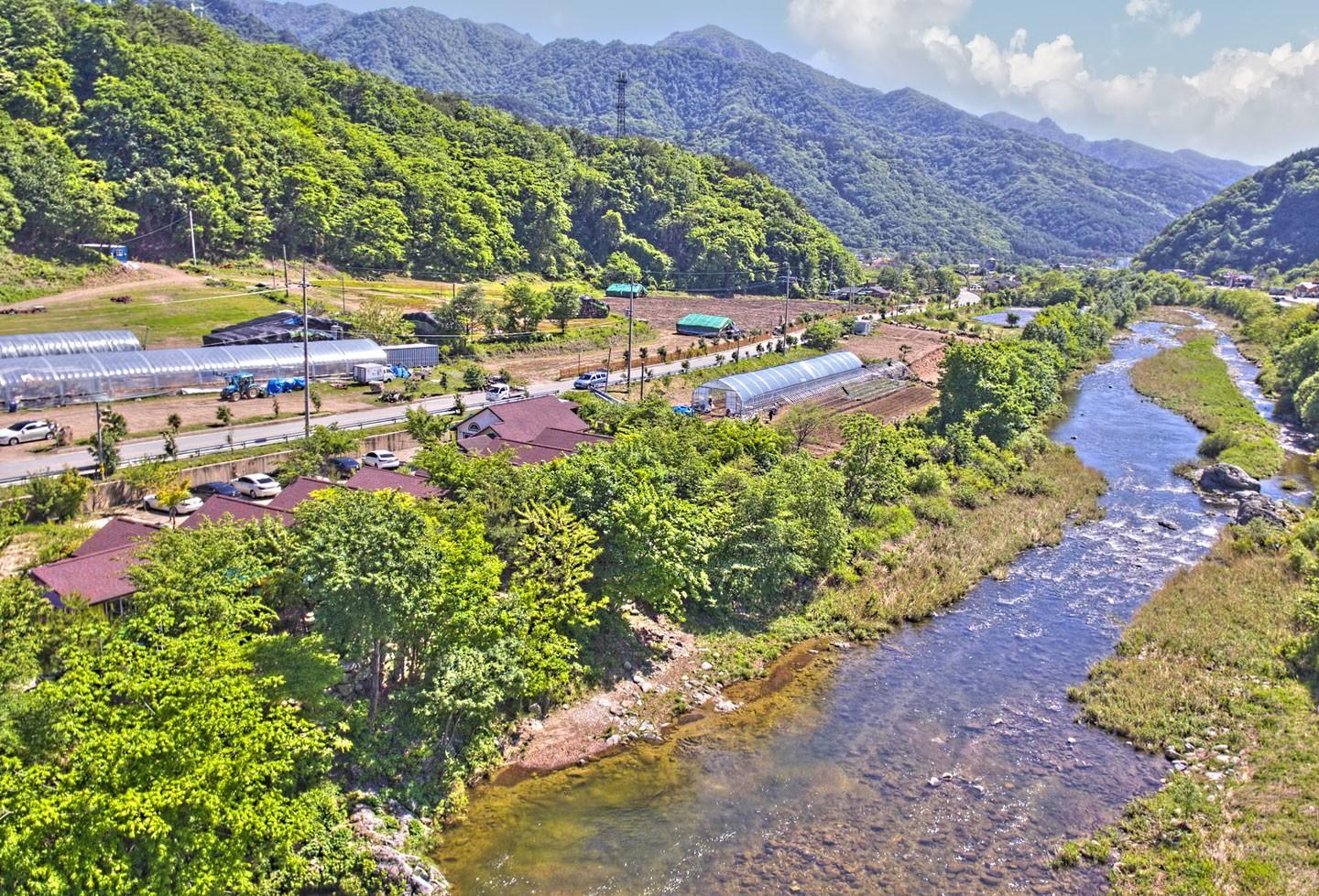 물가에 펜션 (Moolgaae Pension)