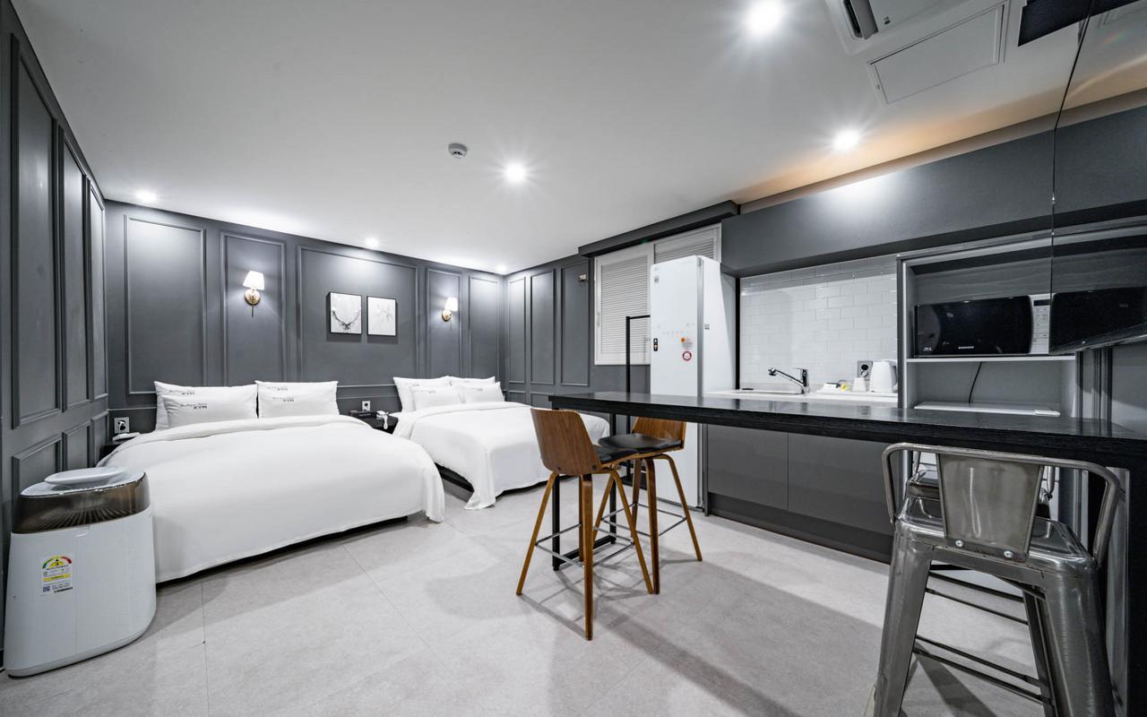 포항 문덕 호텔 XYM (Pohang Mundeok Hotel XYM)