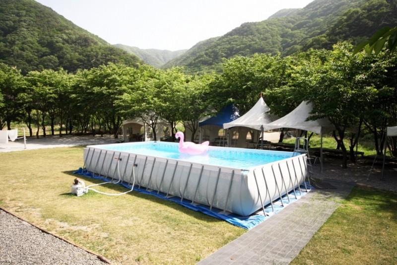 괴산 속리산통나무펜션 (Goesan Songnisan Tongnamu Pension)