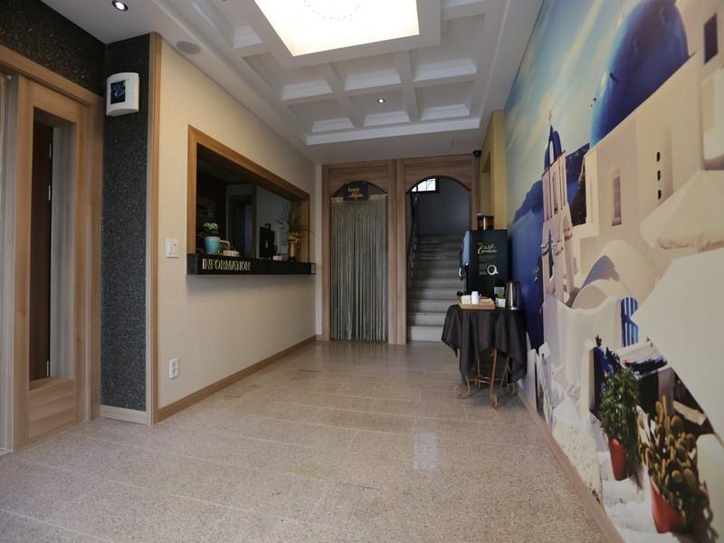 스위스텔 모텔 (Swisstel Motel)