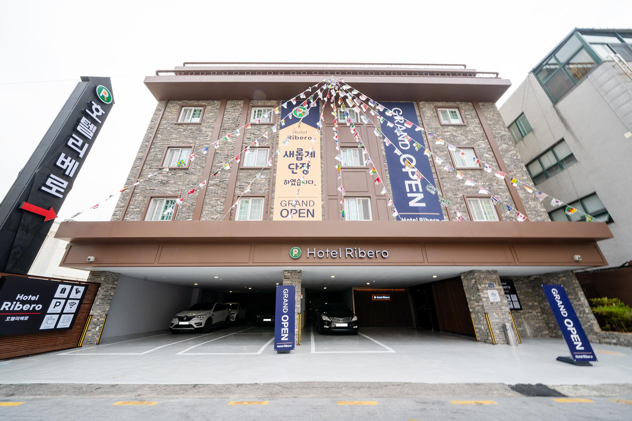 광주 충장로 호텔 리베로(Hotel Ribero) (Hotel Ribero in Chungjang-ro, Gwangju)