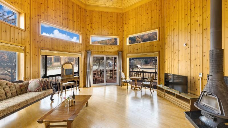 무주 에꼬빌펜션 (Muju Ecoville Pension)