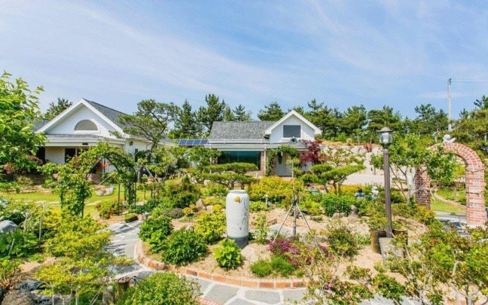 Goseong Heim Bella Pension