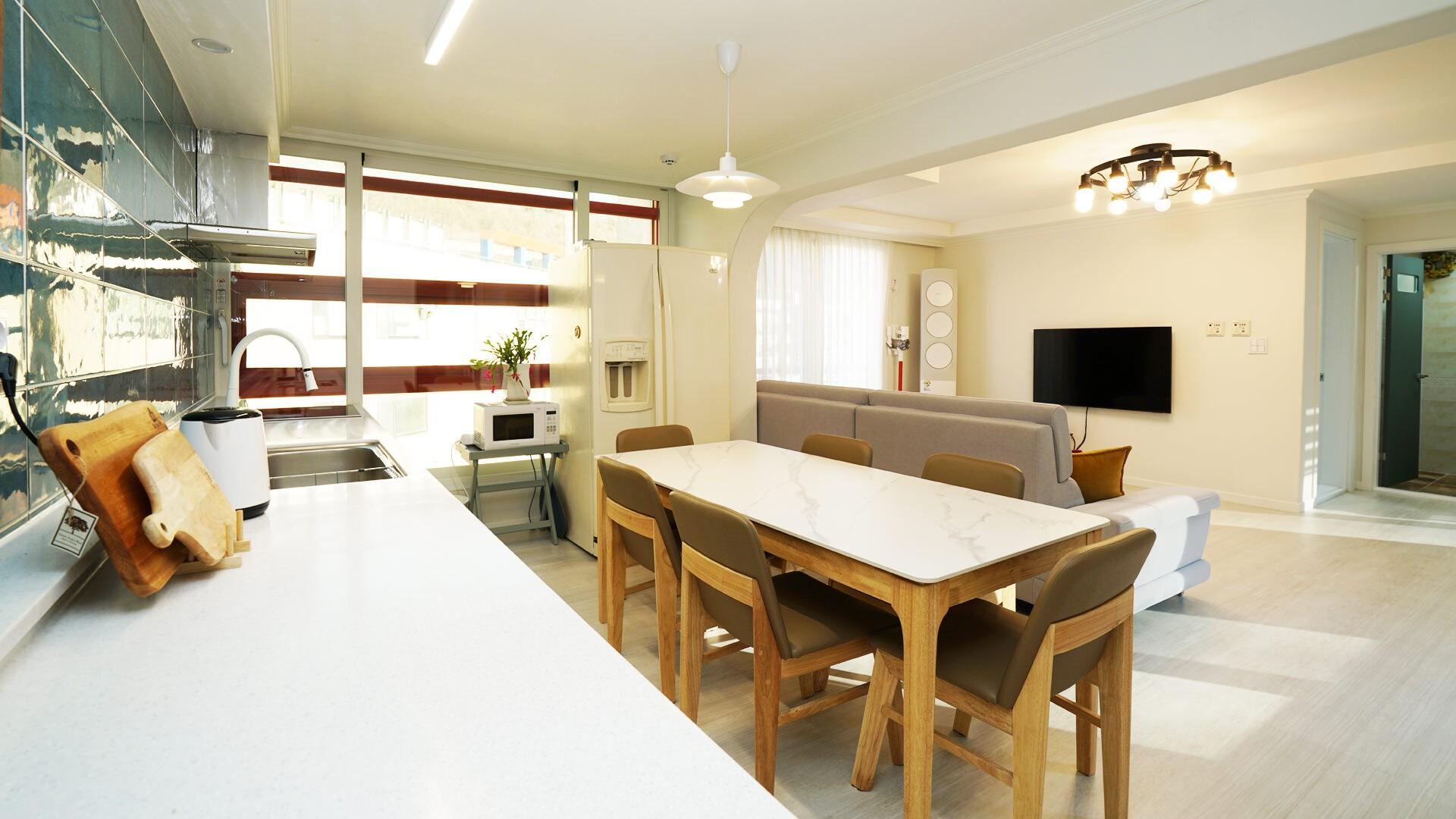 느티나무마을 펜션 (Nutinamu Maeul Pension)