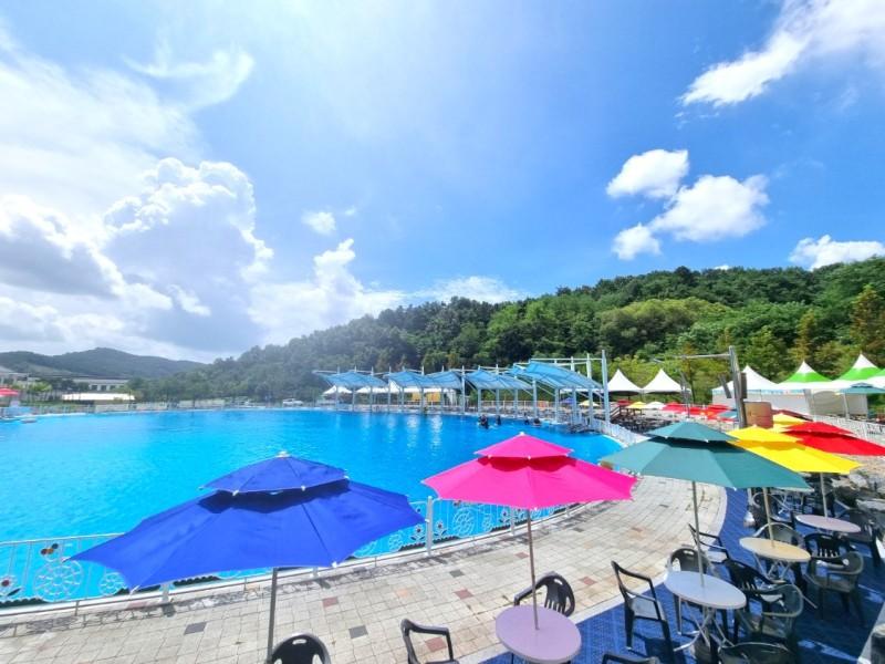 부여 굿뜨래웰빙마을 글램핑장 (Buyeo Good Trae Wellbeing Village Glamping Site)