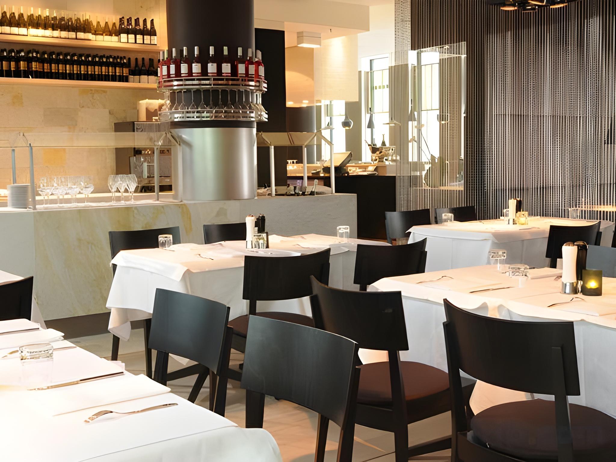 더 호텔 속초 바이 베스트 웨스턴 시그니처 컬렉션 (The Hotel Sokcho by Best Western Signature Collection)