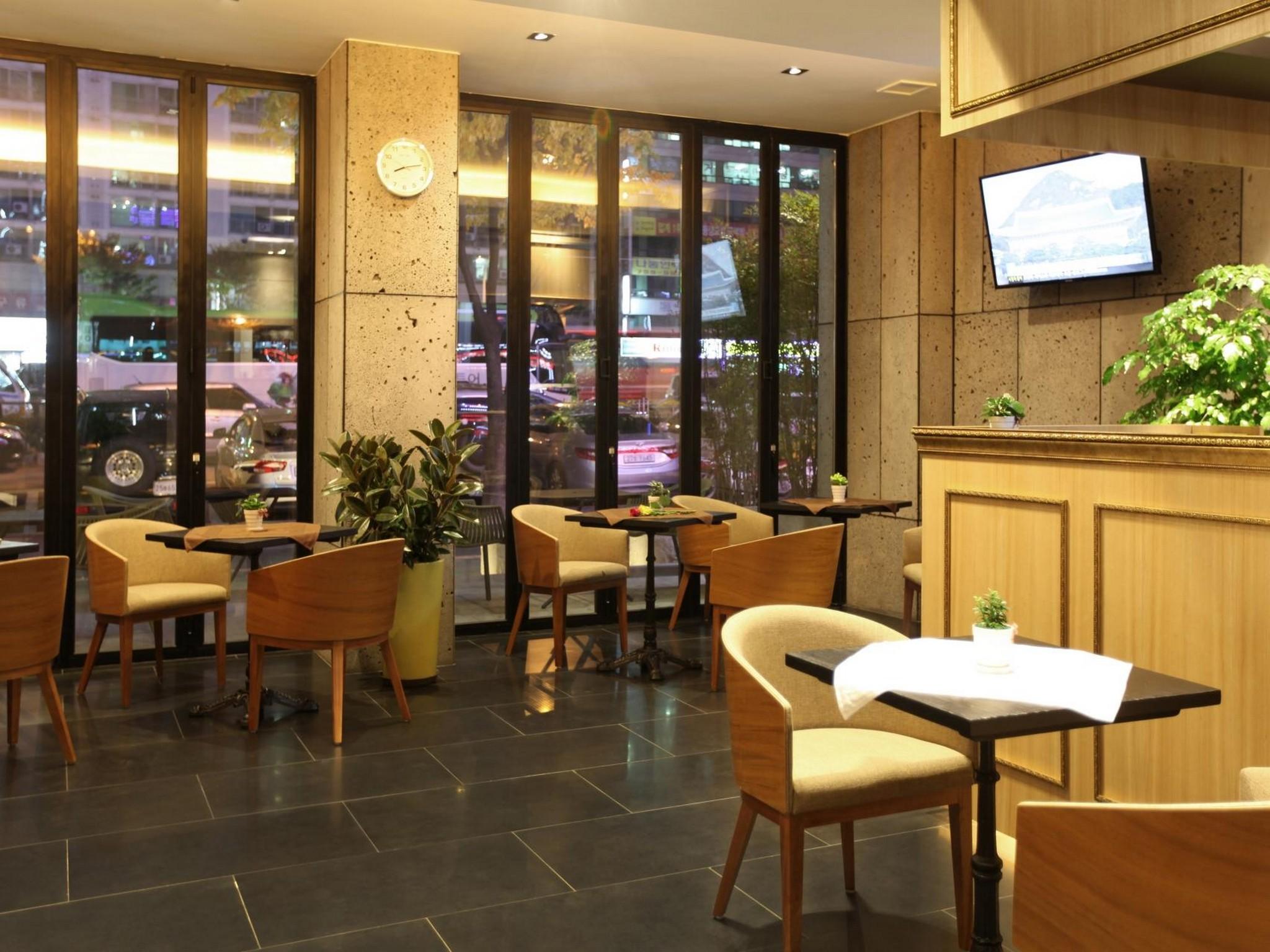 호텔 바인 (Hotel Vine)