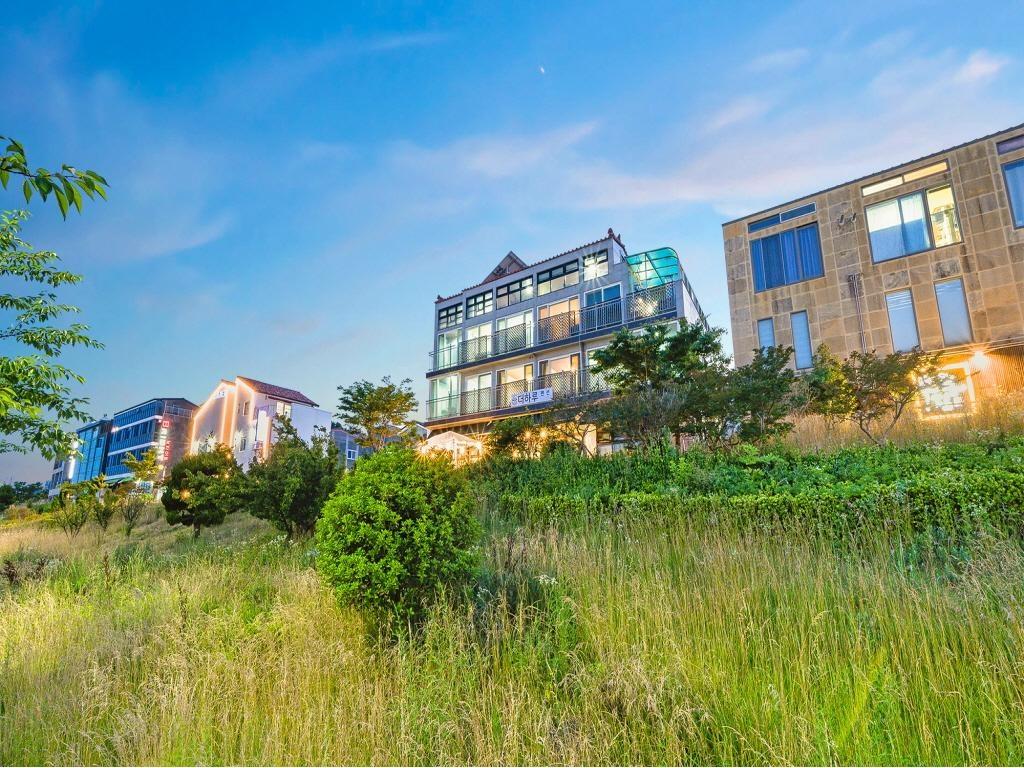 부산 더 하루 펜션 (Busan The Haru Pension)