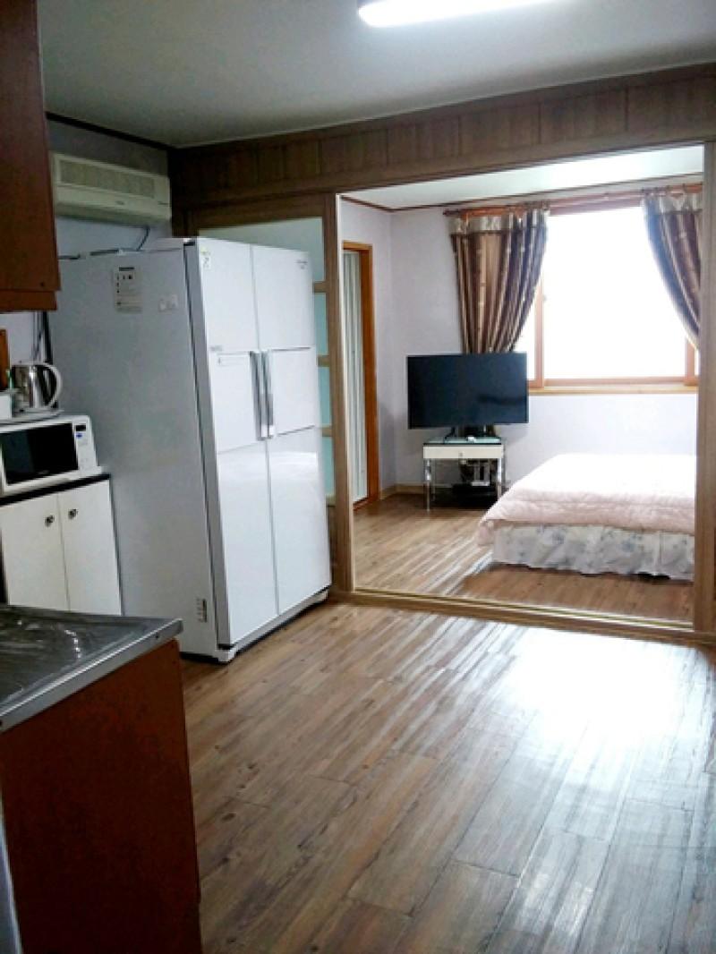 무주 스위트콘도펜션 (Muju Sweet Condo Pension)