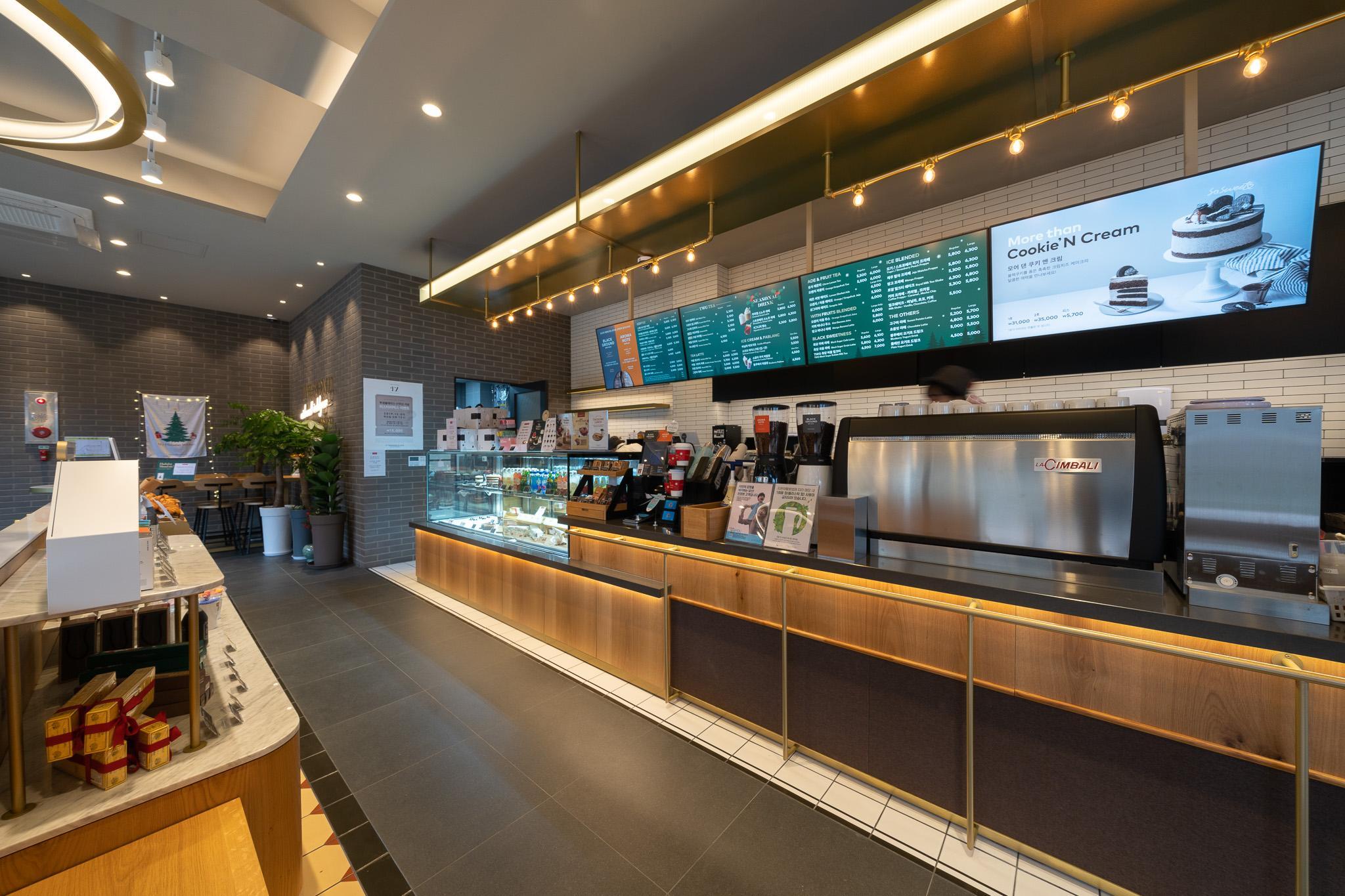 포천 호텔 꼬뮨 광릉수목원점(드라이브인 무인텔) (Pocheon Hotel Commune Motel)