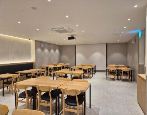 H Avenue 호텔 전주 덕진 (H Avenue Hotel Jeonju Deokjin)