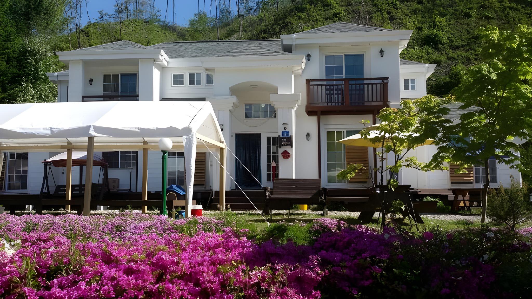 평창 봉평별빛펜션(휘닉스평창 4km 5분거리) (Pyeongchang Bongpyeong Starlight Pension (Phoenix Pyeongchang 4km 5 minutes away))