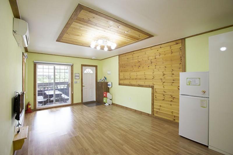 제천 송계테라스풍경펜션 (Jecheon Songgye Terrace Punggyeong Pension)