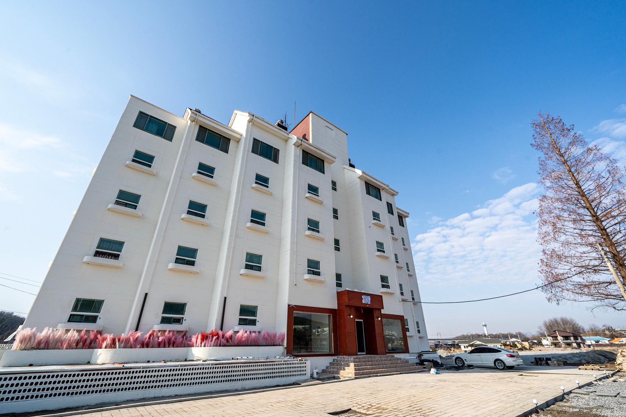 아산 호텔 스테이토랑 신정호점 (Asan Hotel Stayorang Sinjeongho Branch)