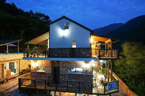 제이에게 (Jay aegae)