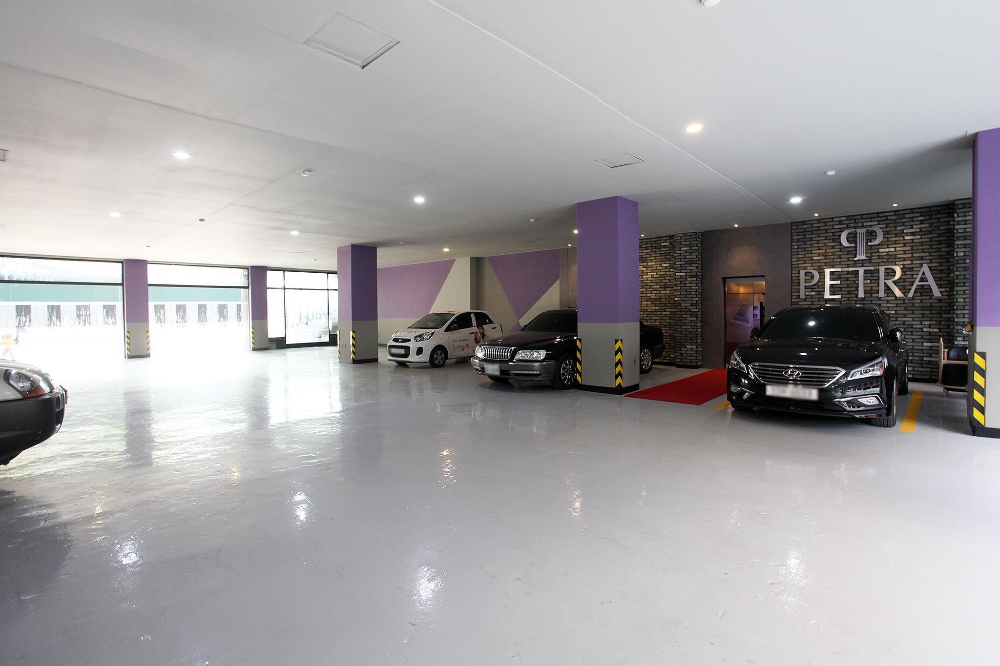 영등포 페트라 (Yeongdeungpo Petra)