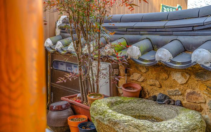 Moon and Star Hanok Pension