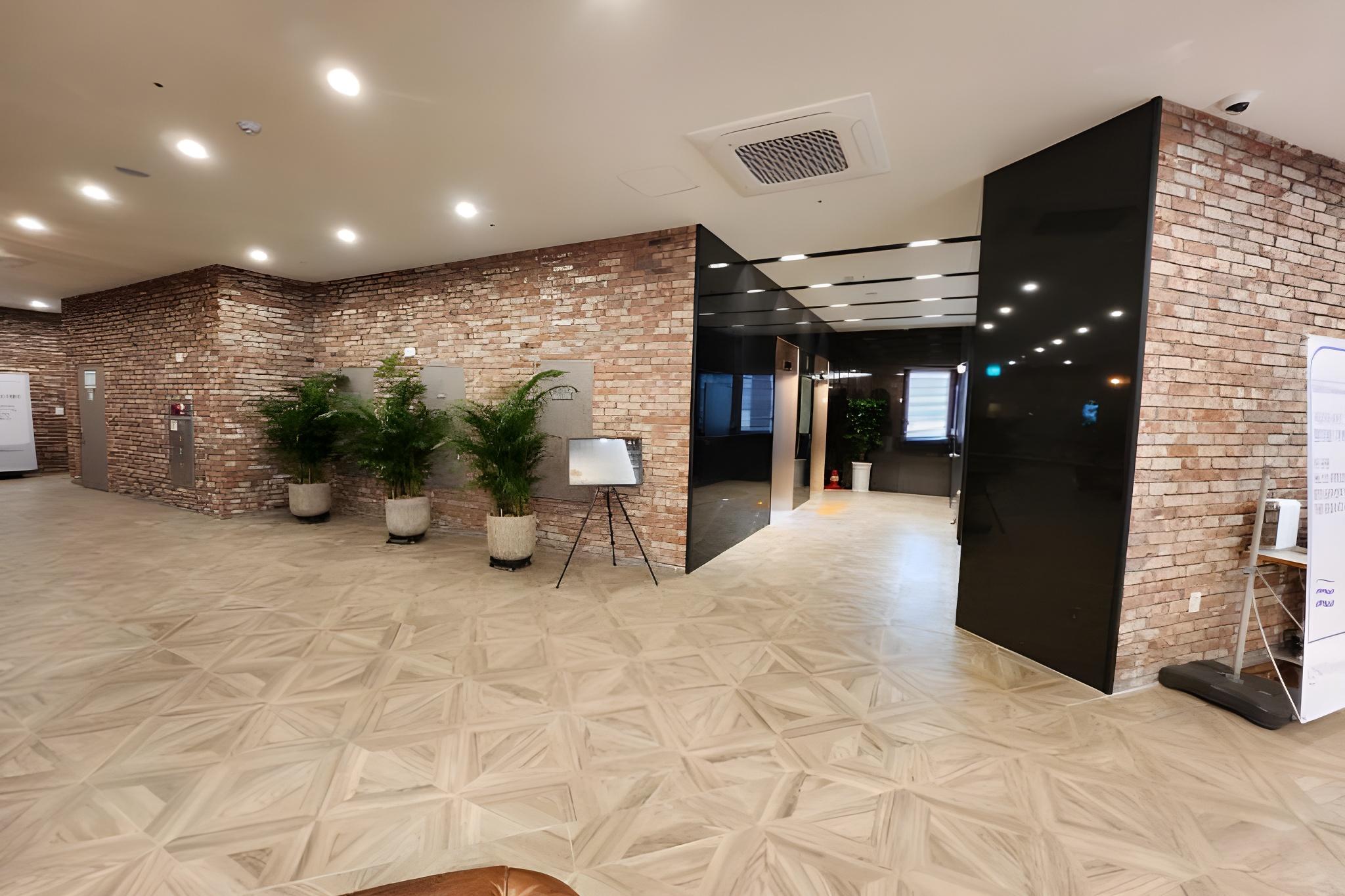 청주 빈센트 HOTEL 오송역점 (Cheongju Vincent Hotel Osong Station)