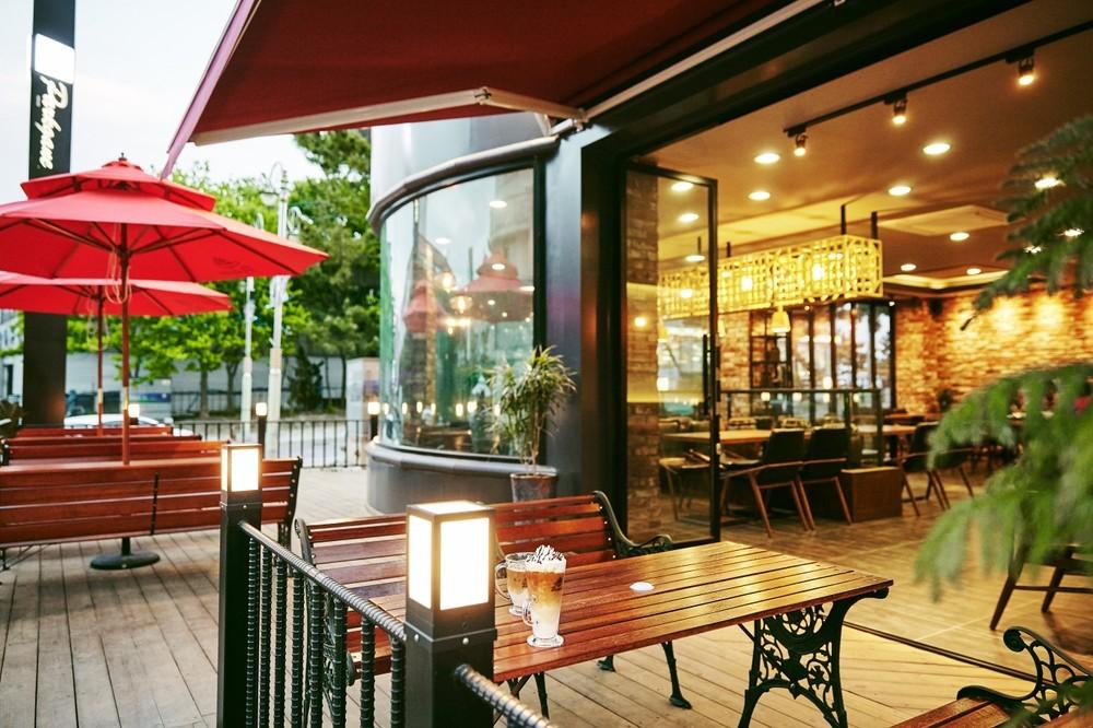 다즐펜션 (Dazzle Pension)