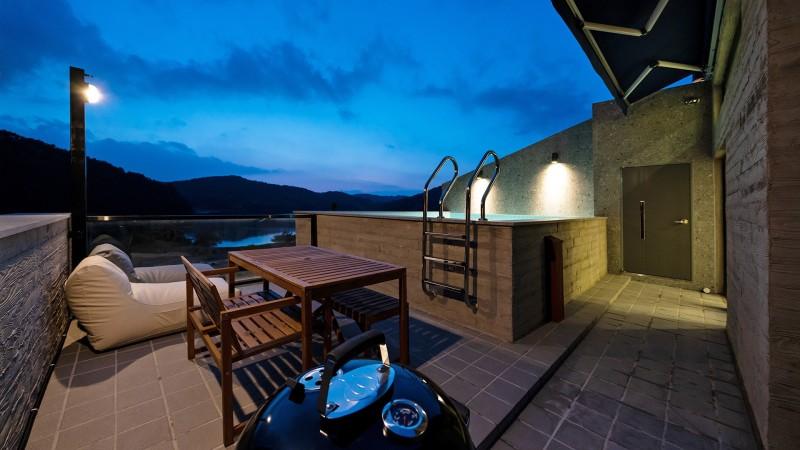 완주 화정양화풀빌라 (Wanju Hwajeong Yanghwa Pool Villa)