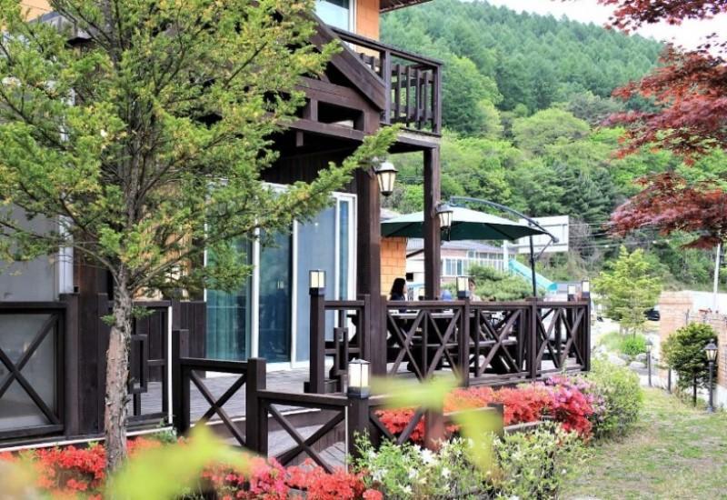 평창 대관령로뎀나무펜션 (Pyeongchang Rodem Tree Pension)