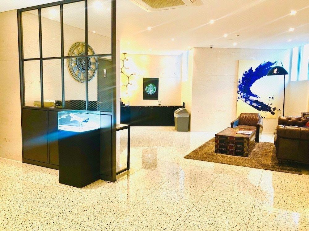 알마 비즈니스 호텔 (Jincheon Alma Business Hotel)