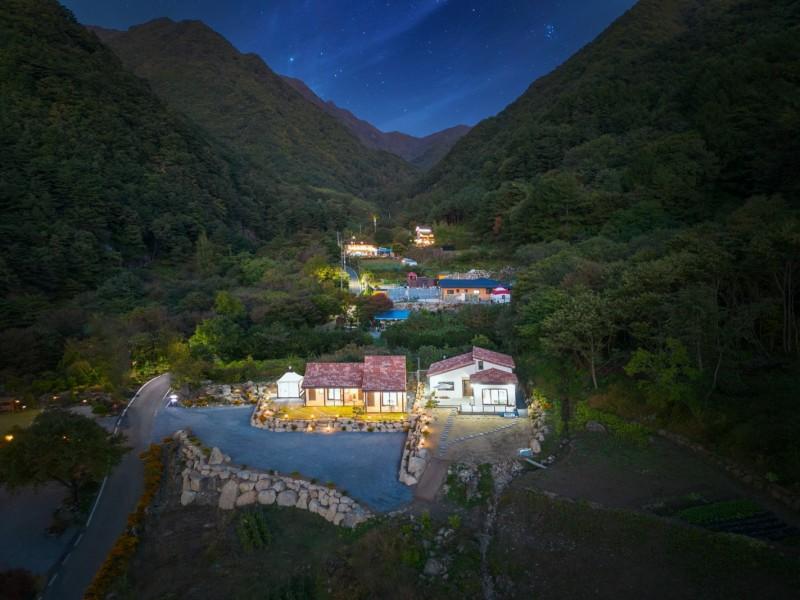 단양 라온솔펜션(소백산입구) (Danyang Raonsol Pension)