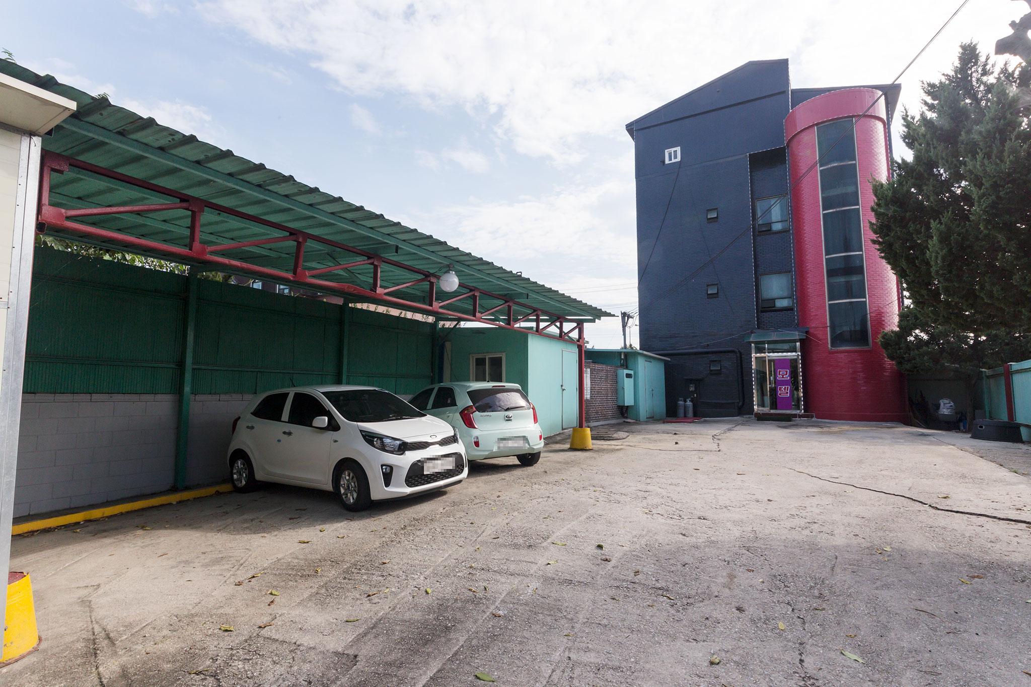 포천 신라모텔 (Pocheon Shilla Motel)