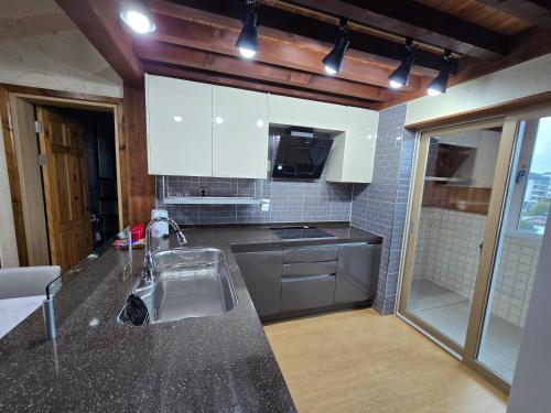 유럽마을 문화체험 B&B Basic 코스 (Europe Village Cultural Experience B&B Basic Course)