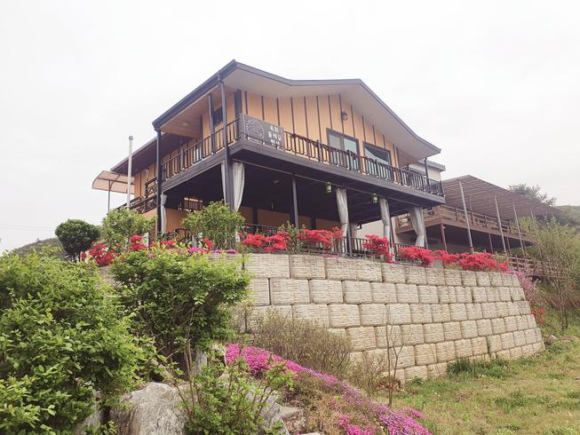 Okhwa Dulle-gil Pension