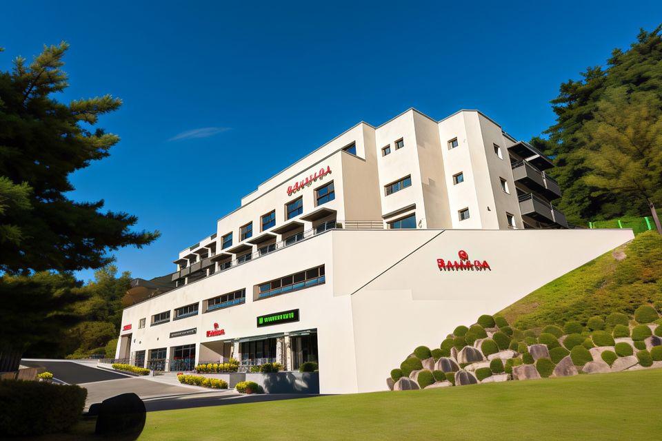 페트로 호텔 (Petro Hotel)