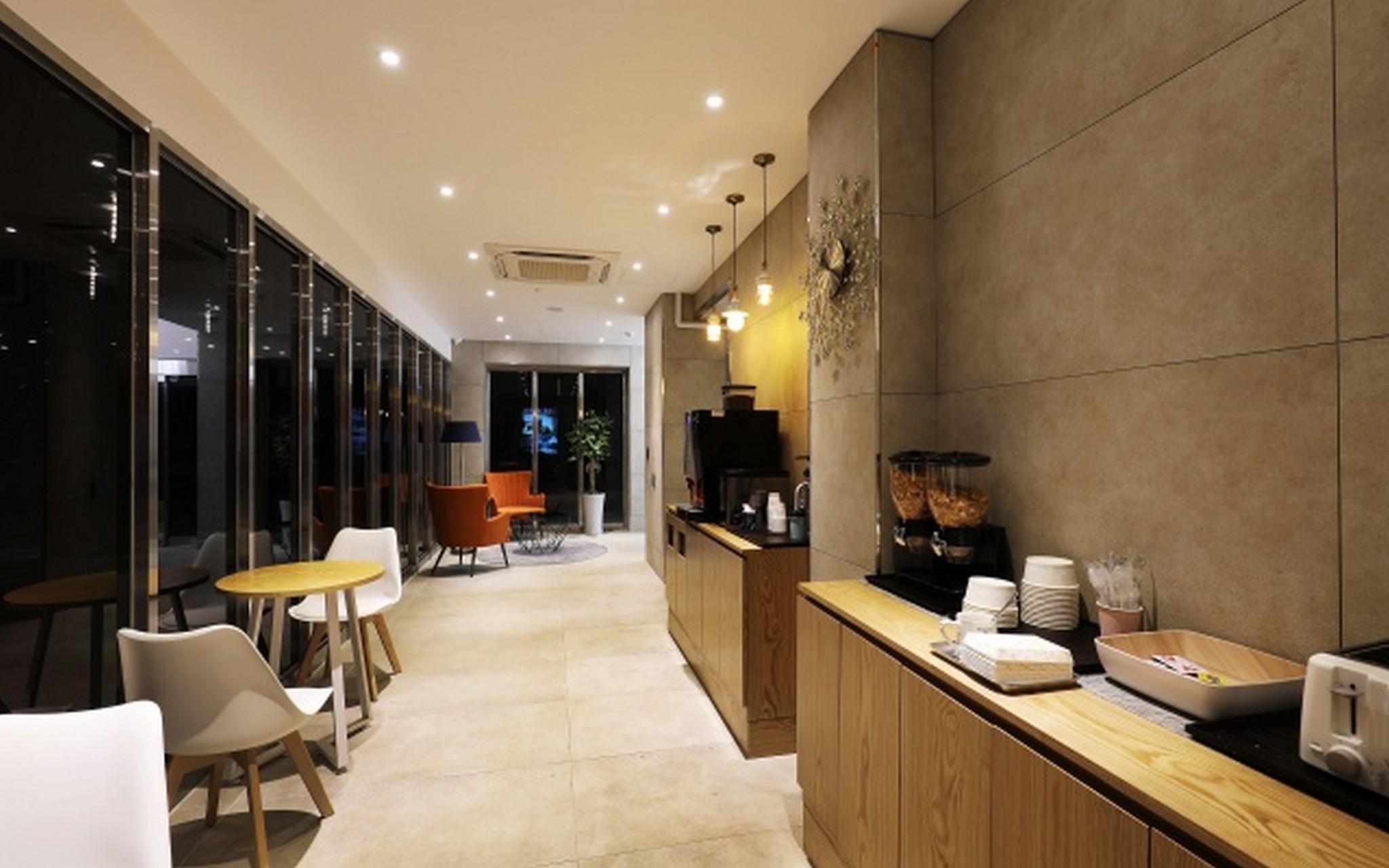 브라운도트 천안성정점 (Brown Dot Cheonan Seongjeong Branch)